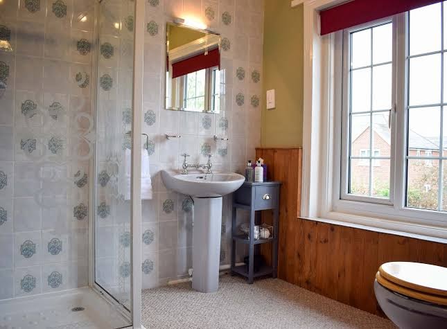 Elloe Lodge photo 3