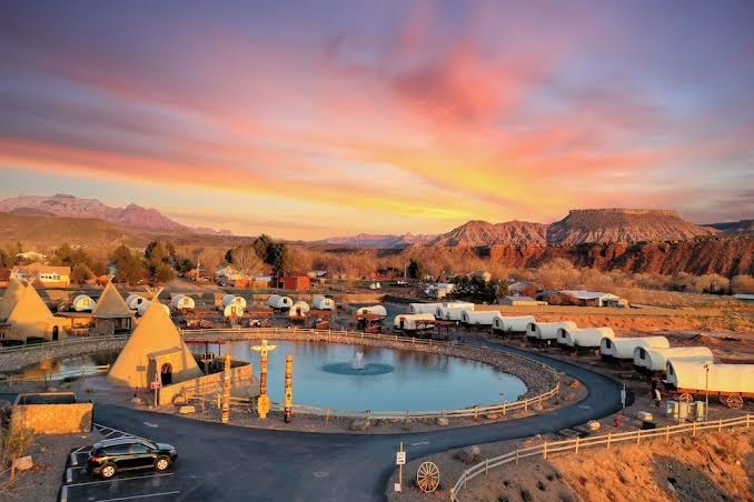 Zion White Bison Glamping + RV Resort photo 2