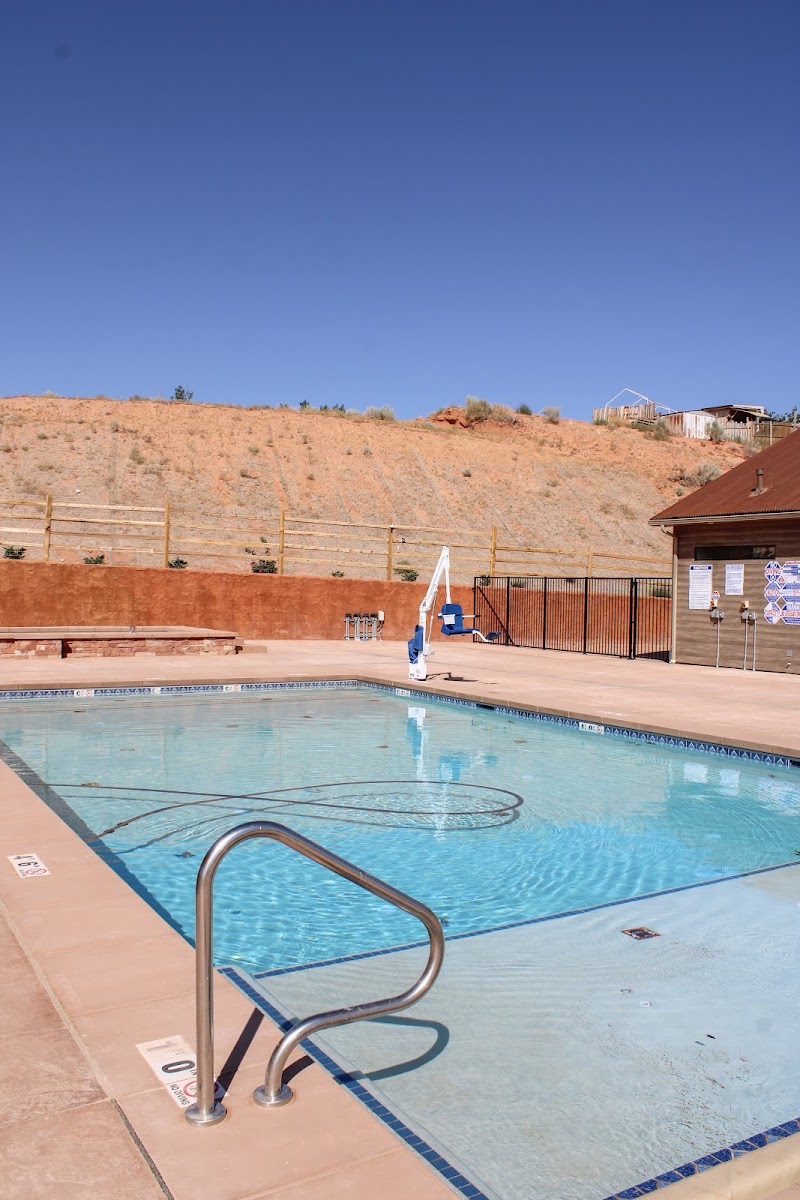 Zion White Bison Glamping + RV Resort photo 3