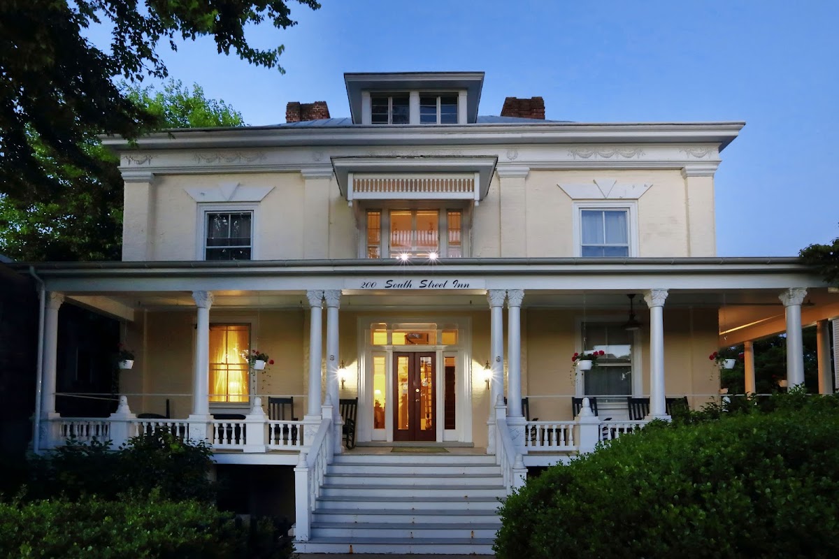 The 200 South Street