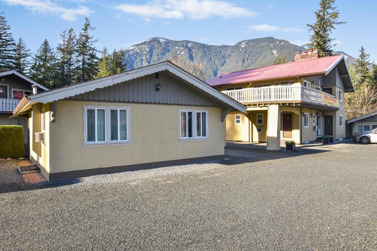 Richca Chalets Resort photo 3