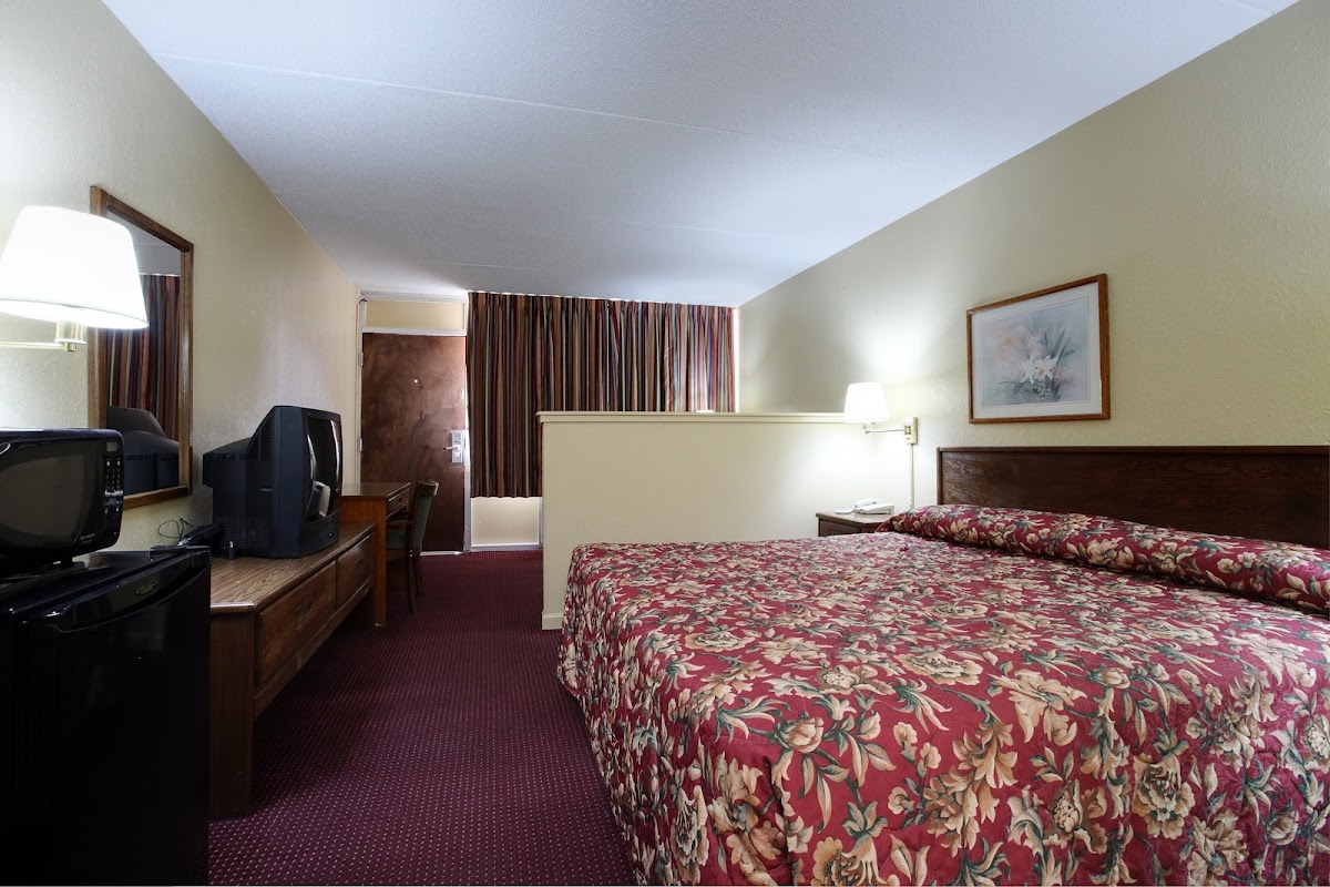 Americas Best Value Inn & Suites Greenville photo 2