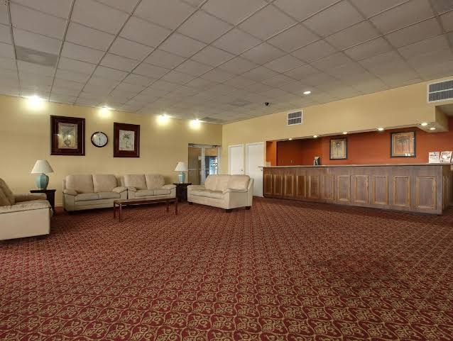 Americas Best Value Inn & Suites Greenville photo 3