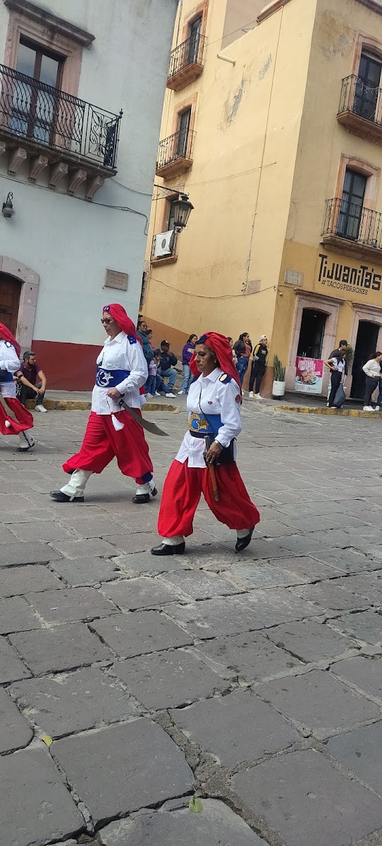Arrabal ALAMEDA photo 3