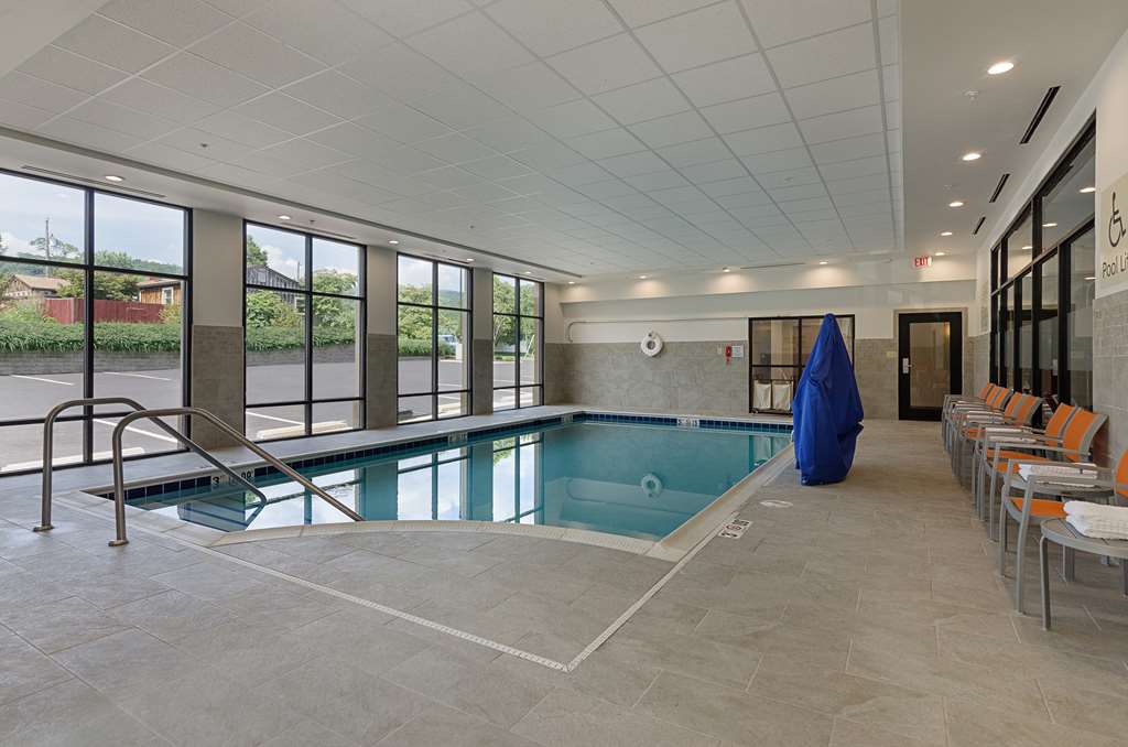 Hampton Inn Covington photo 3