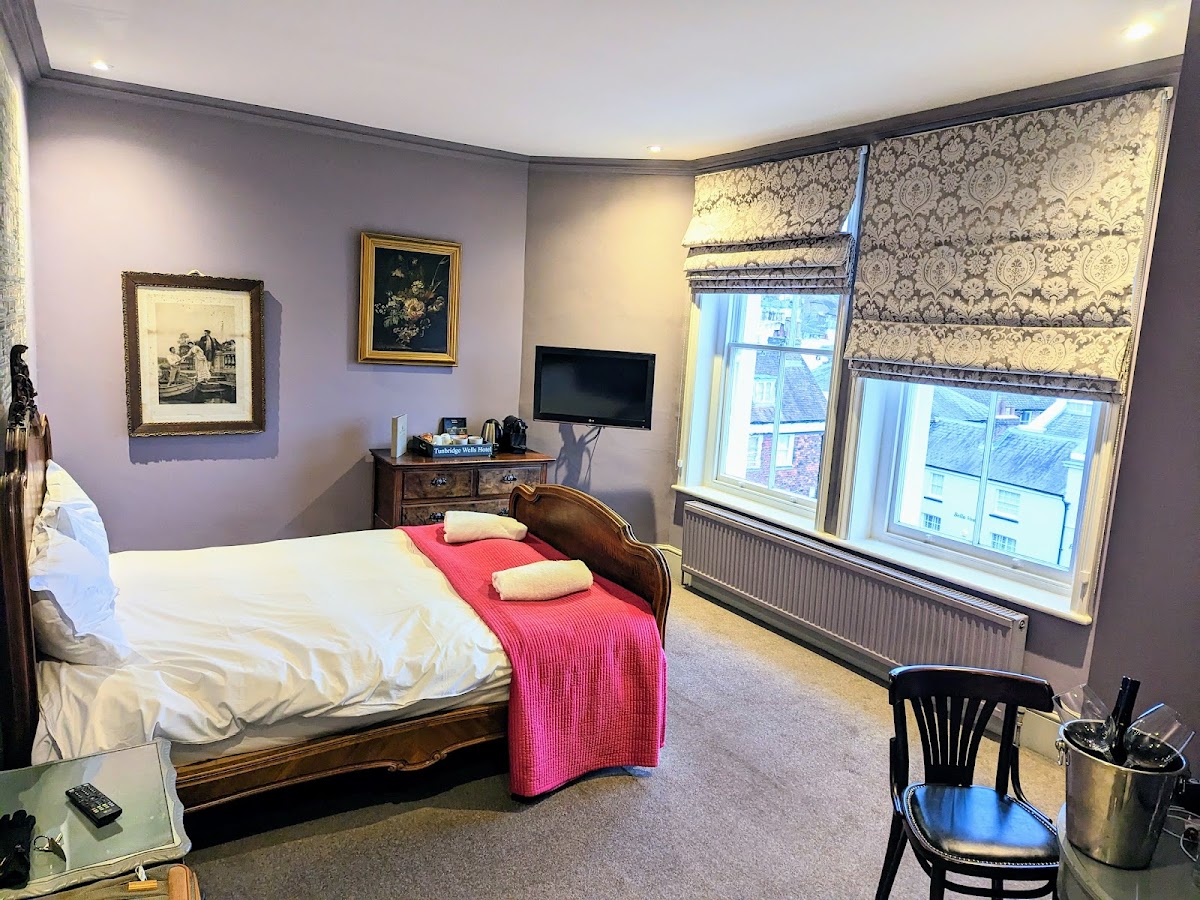 The Tunbridge Wells Hotel photo 2
