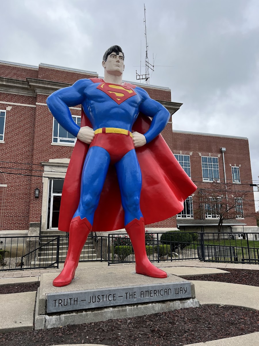 World's Largest Superman Statue