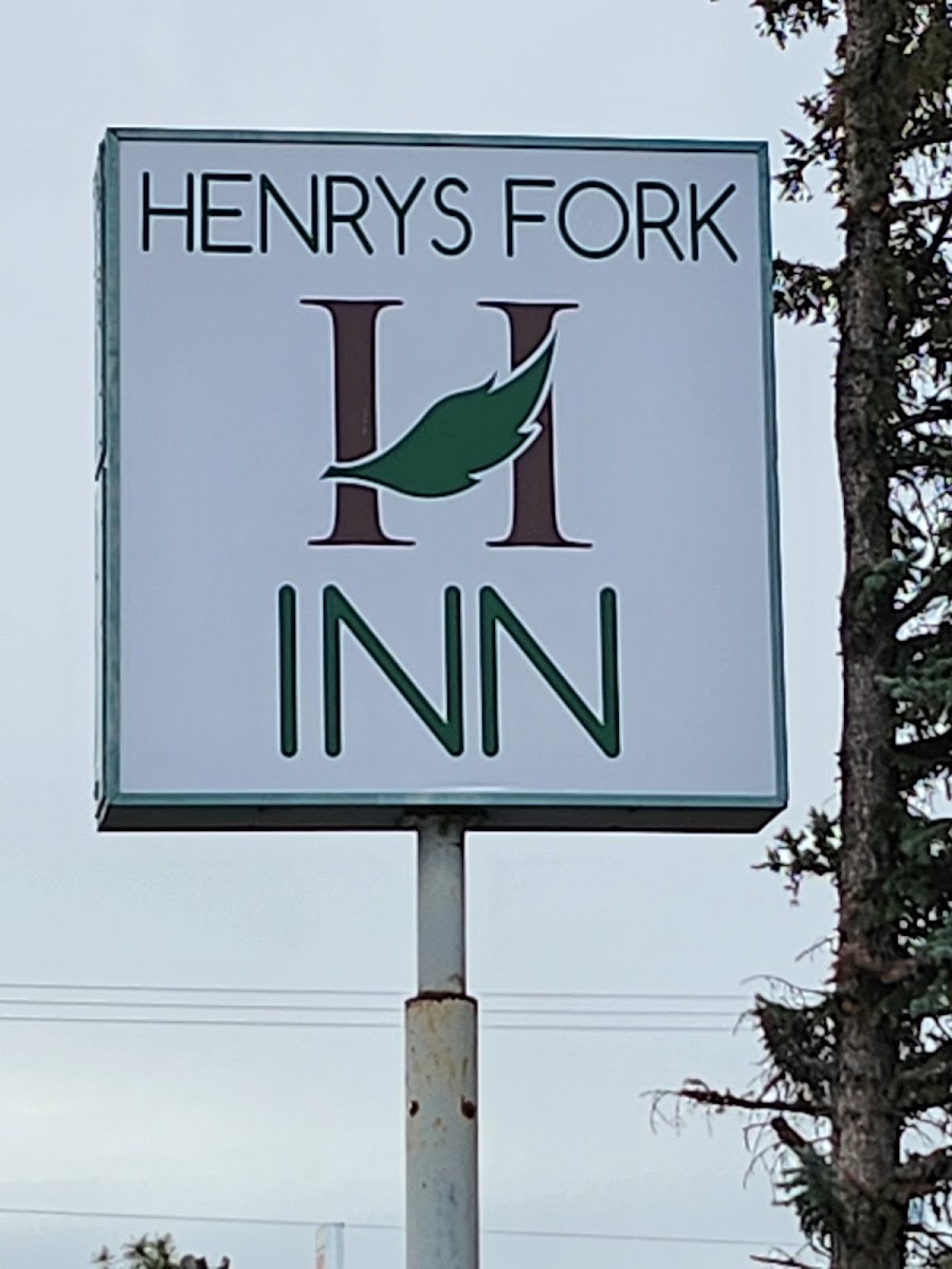 Henry's Fork Inn photo 2