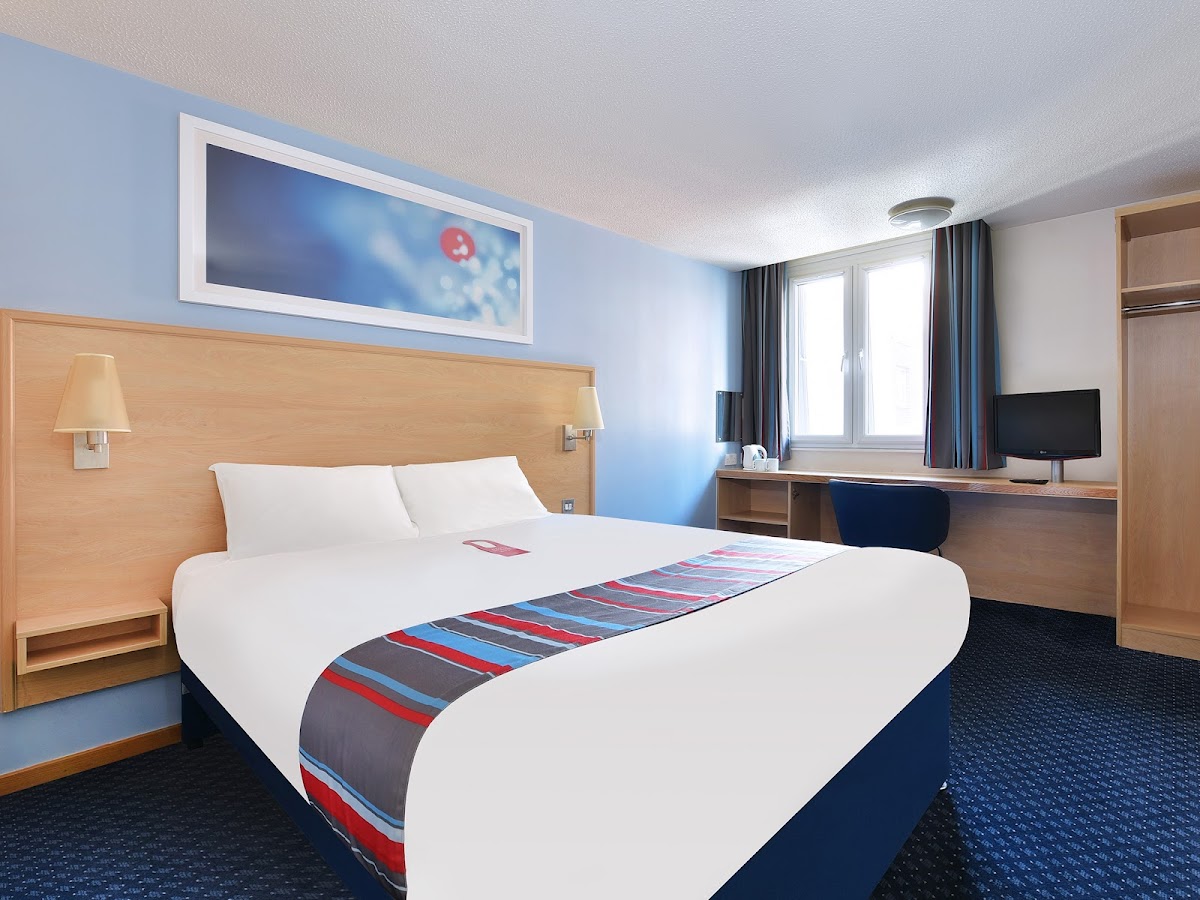 Travelodge Stoke-on-Trent Trentham photo 2