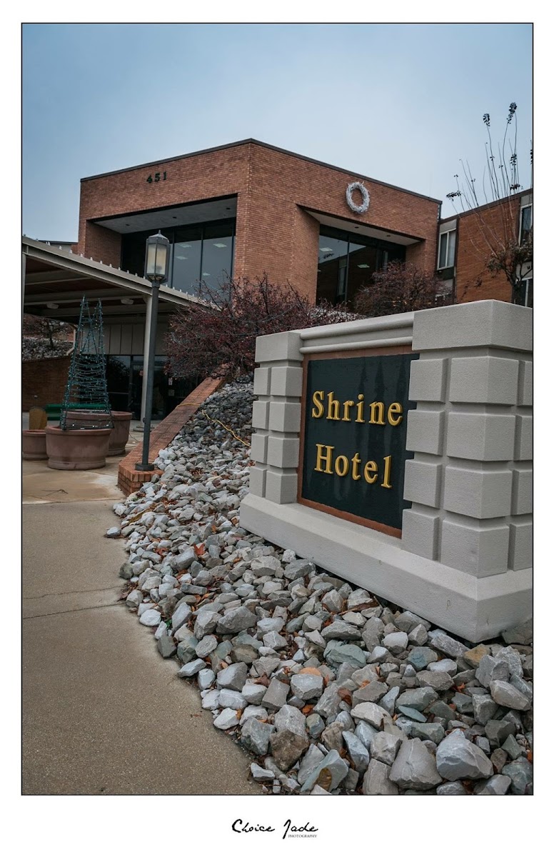 Shrine Guesthouse