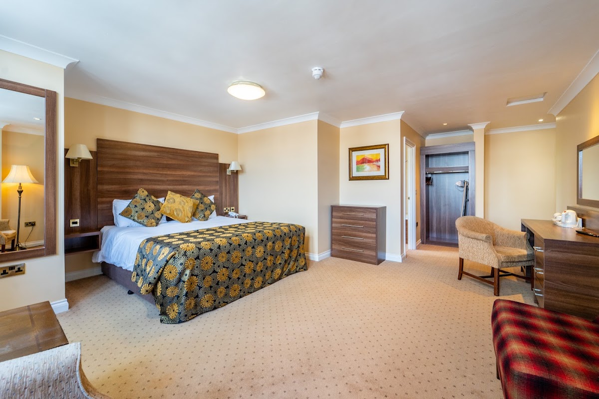 Adair Arms Hotel photo 2
