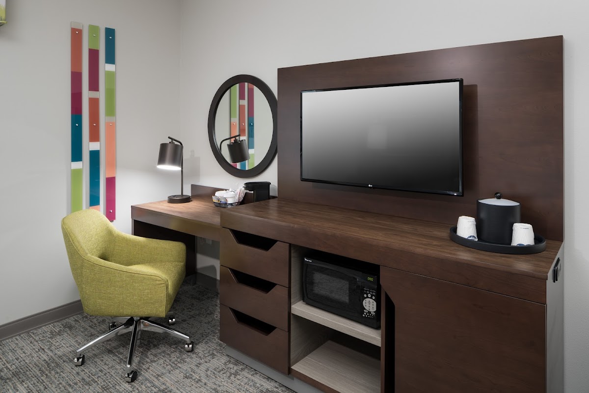 Hampton Inn & Suites Cape Canaveral Cruise Port photo 3