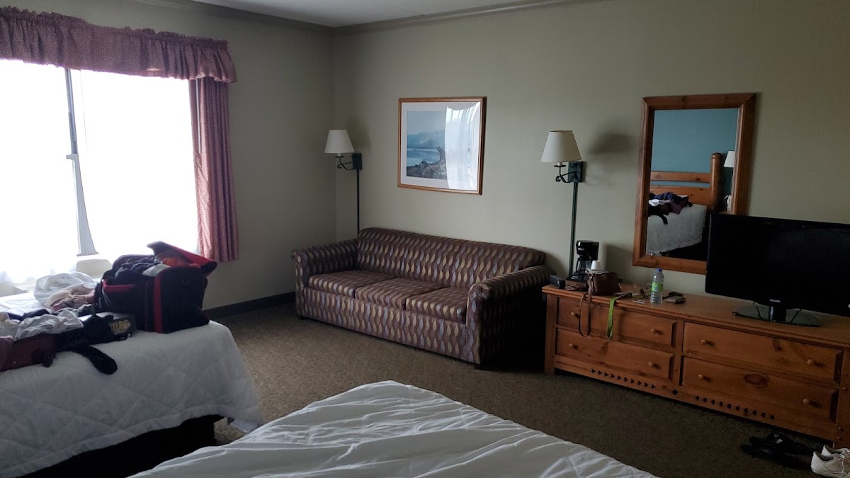Lodge on the Lake photo 2