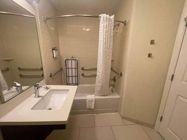 Candlewood Suites Secaucus - Meadowlands by IHG photo 3