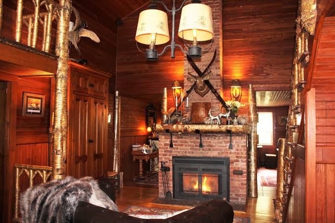 The Lake Placid Stagecoach Inn & Restaurant