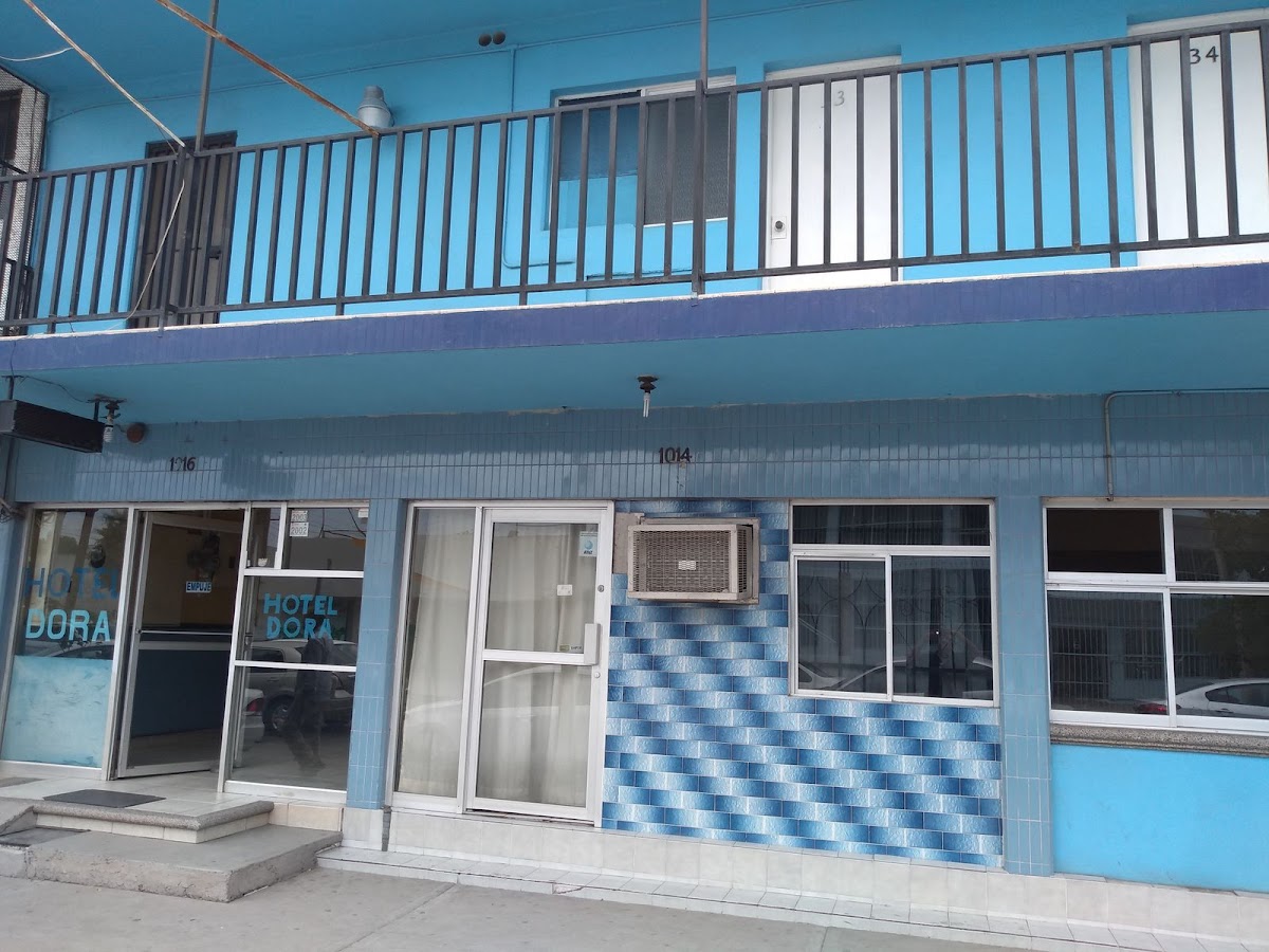 Hotel Dora