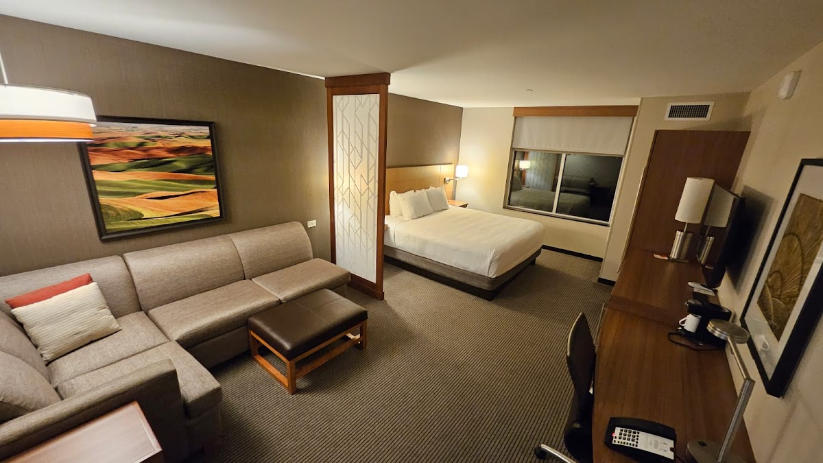 Surrey-Williamson Inn photo 2