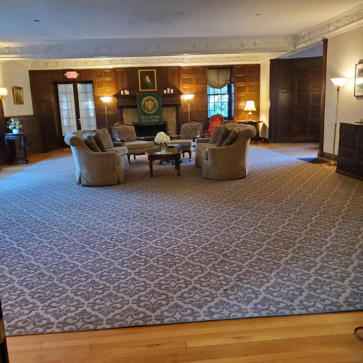 Surrey-Williamson Inn photo 3