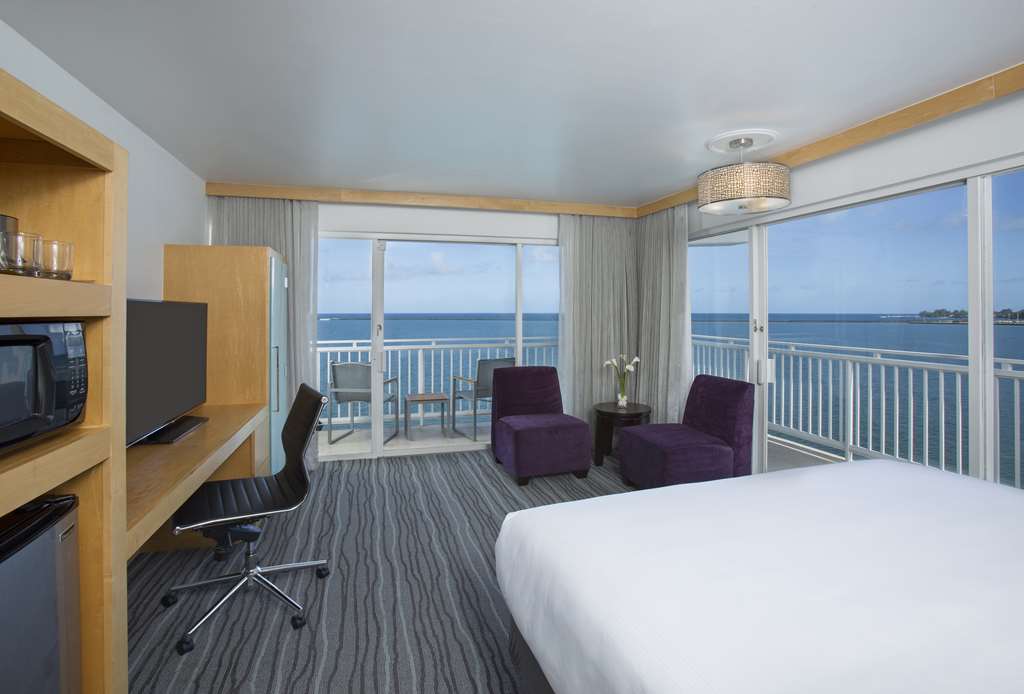 Grand Naniloa Hotel Hilo - a DoubleTree by Hilton photo 2