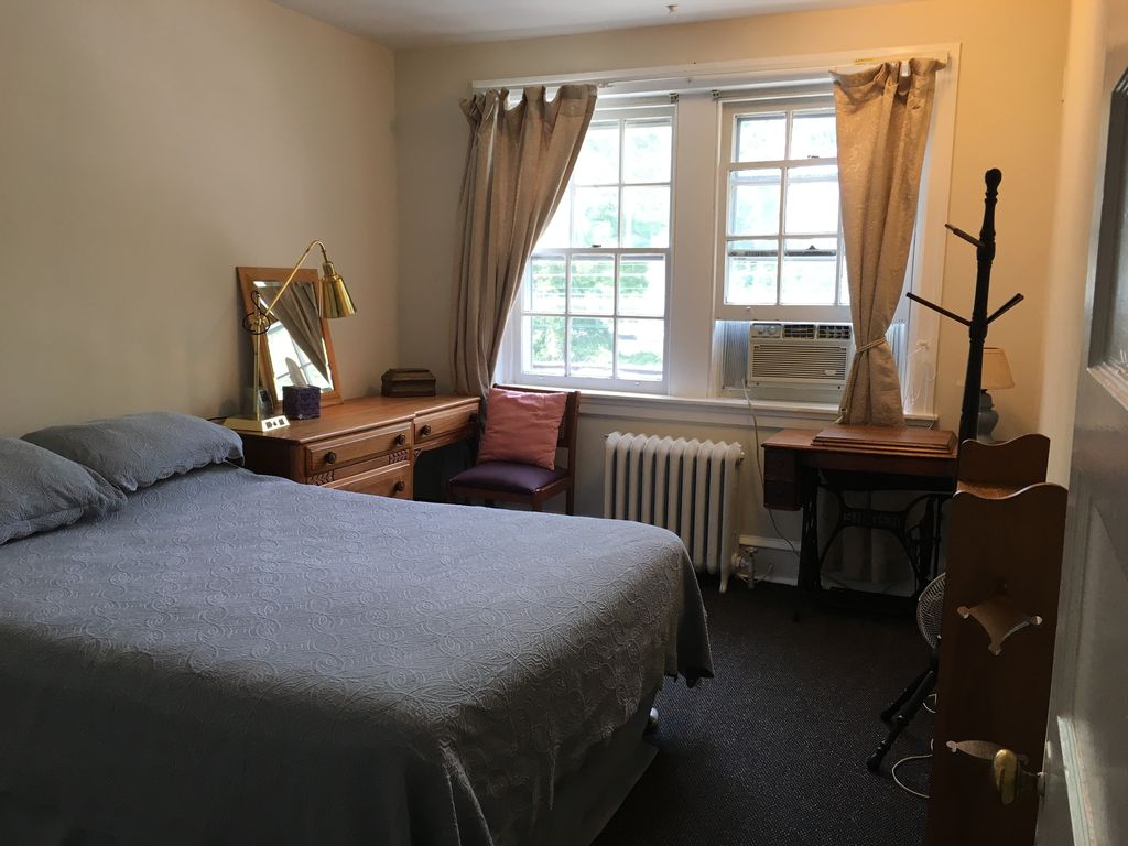 Bryn Mawr Guest Suites