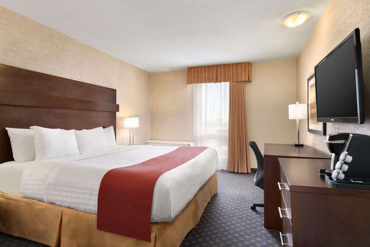 Travelodge by Wyndham North Battleford photo 2
