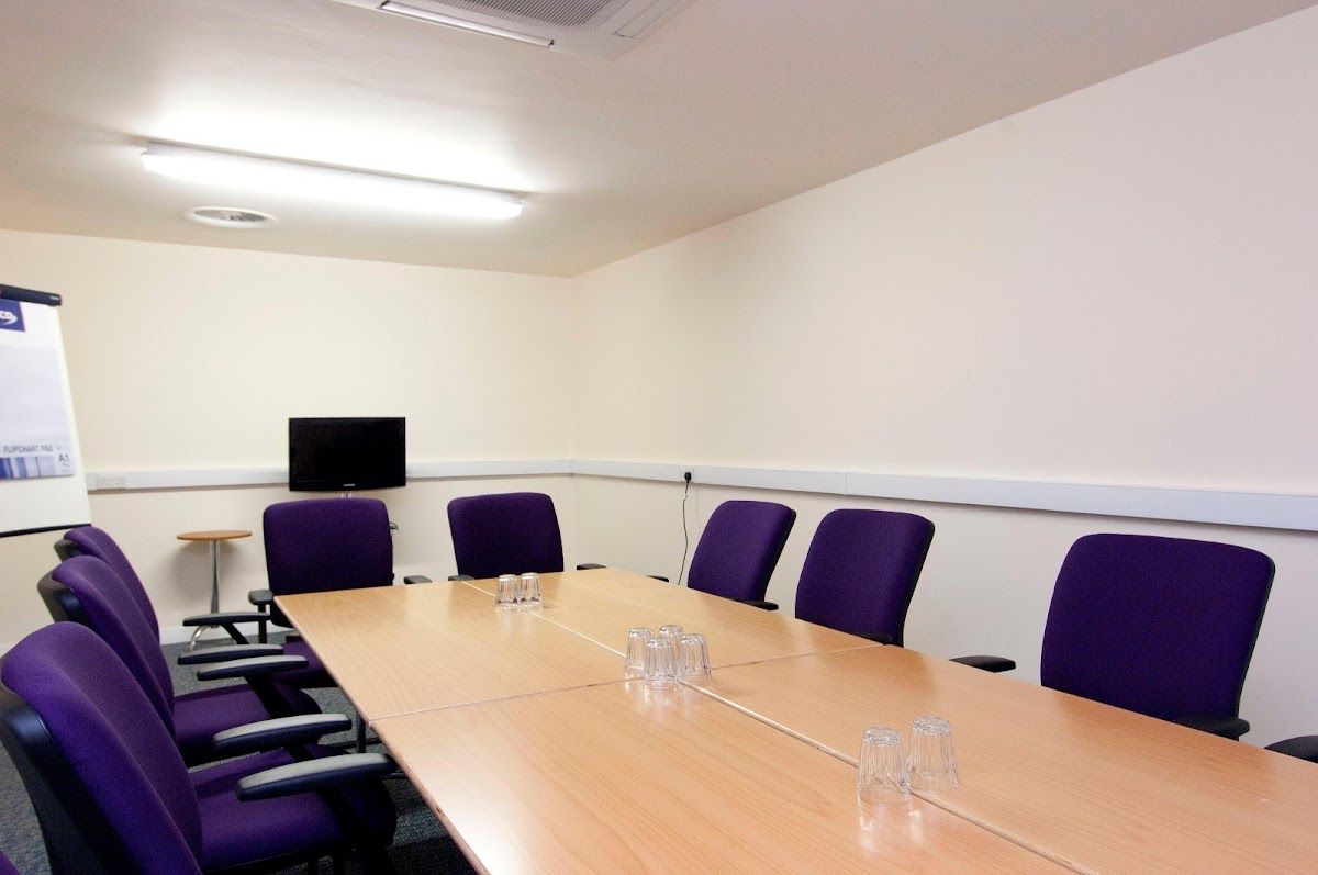 Premier Inn Cardiff City Centre (Queen Street) hotel photo 3
