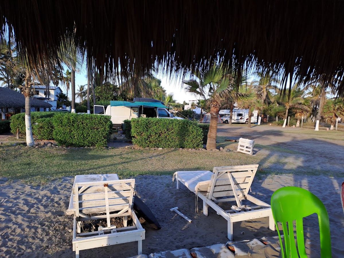 Hotel Mr. Moro and RV Park