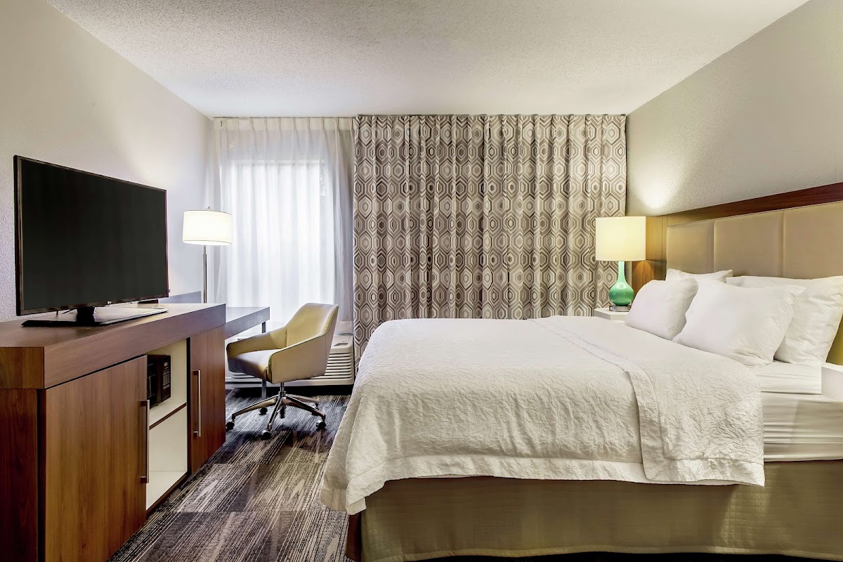 Hampton Inn Minneapolis/St. Paul-Woodbury photo 2