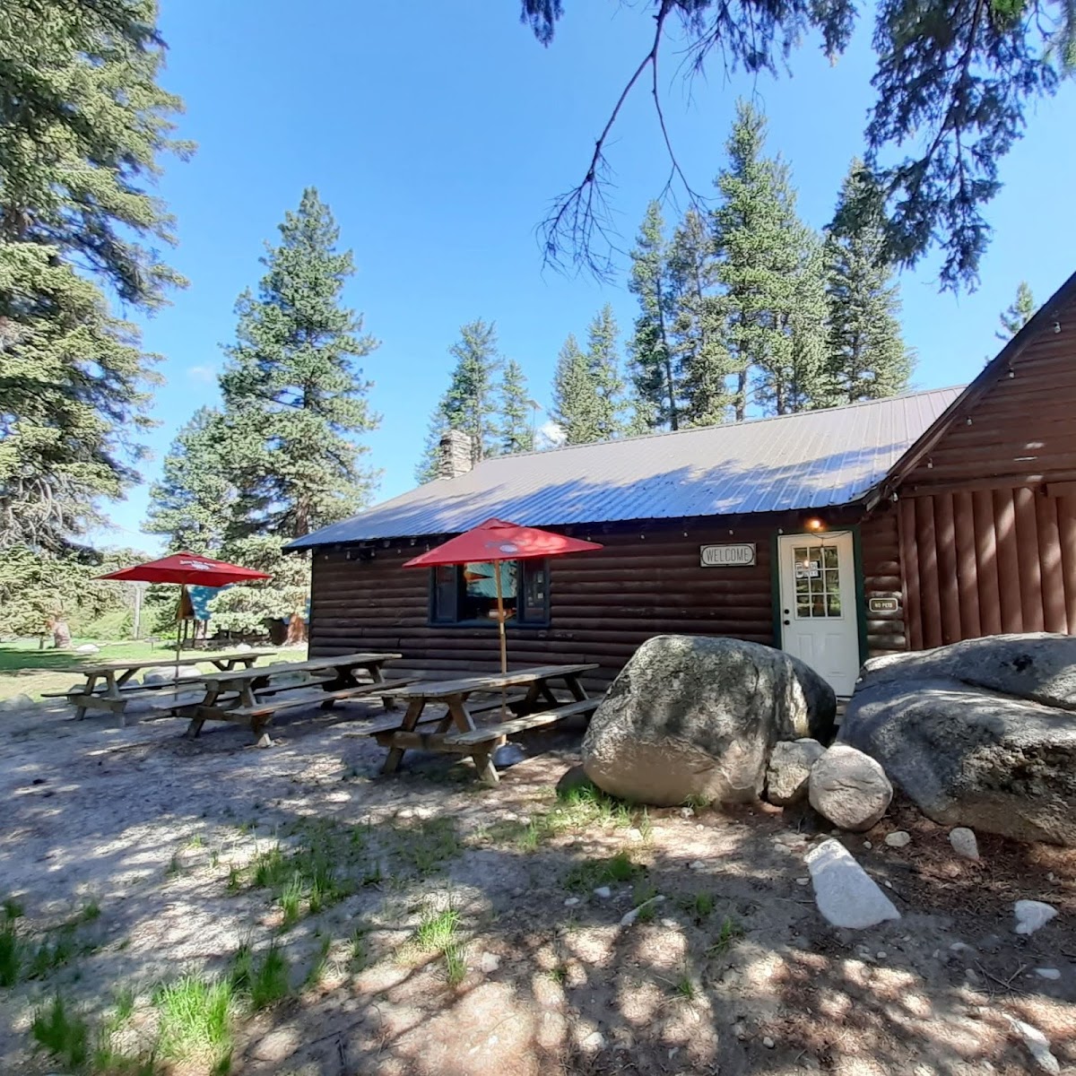 Warm Lake Lodge