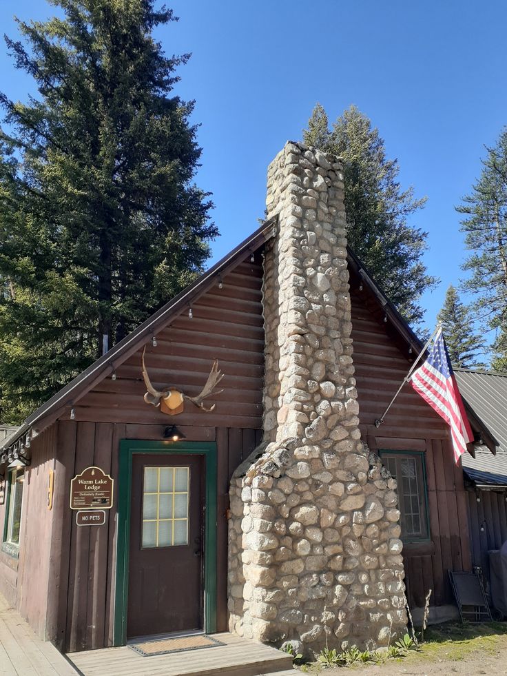 Warm Lake Lodge photo 2