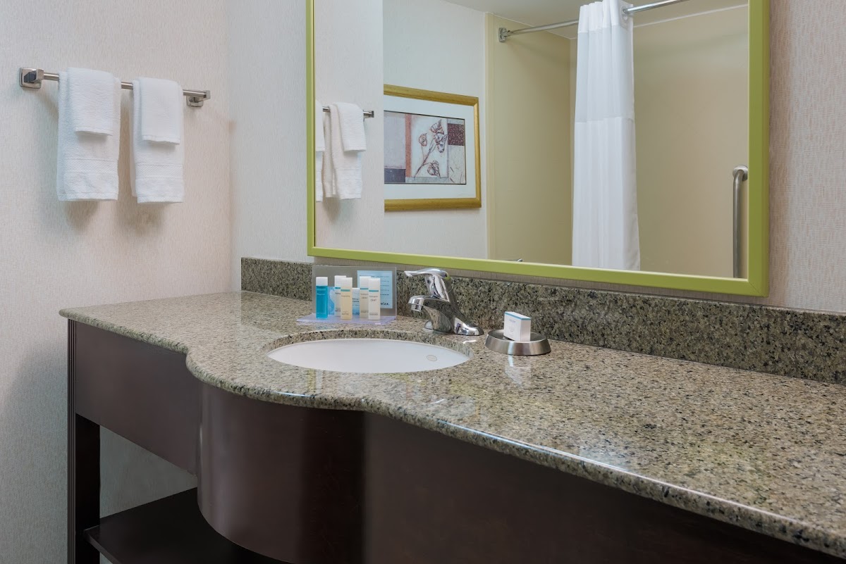 Hampton Inn South Plainfield-Piscataway photo 3