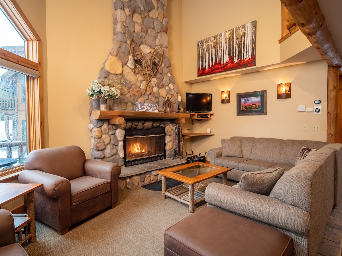 Caribou Highlands Lodge photo 2