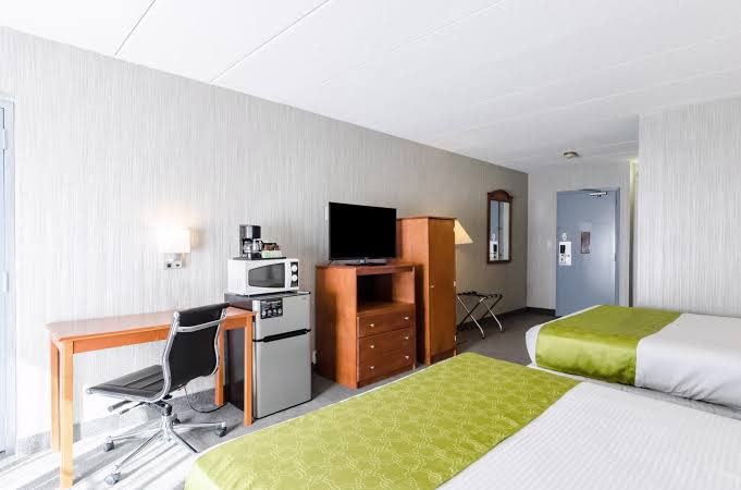 Quality Inn West Springfield photo 2