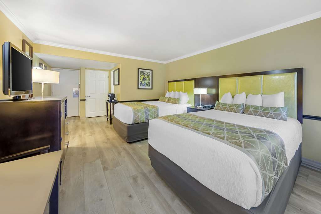 Best Western Canoga Park Motor Inn photo 2