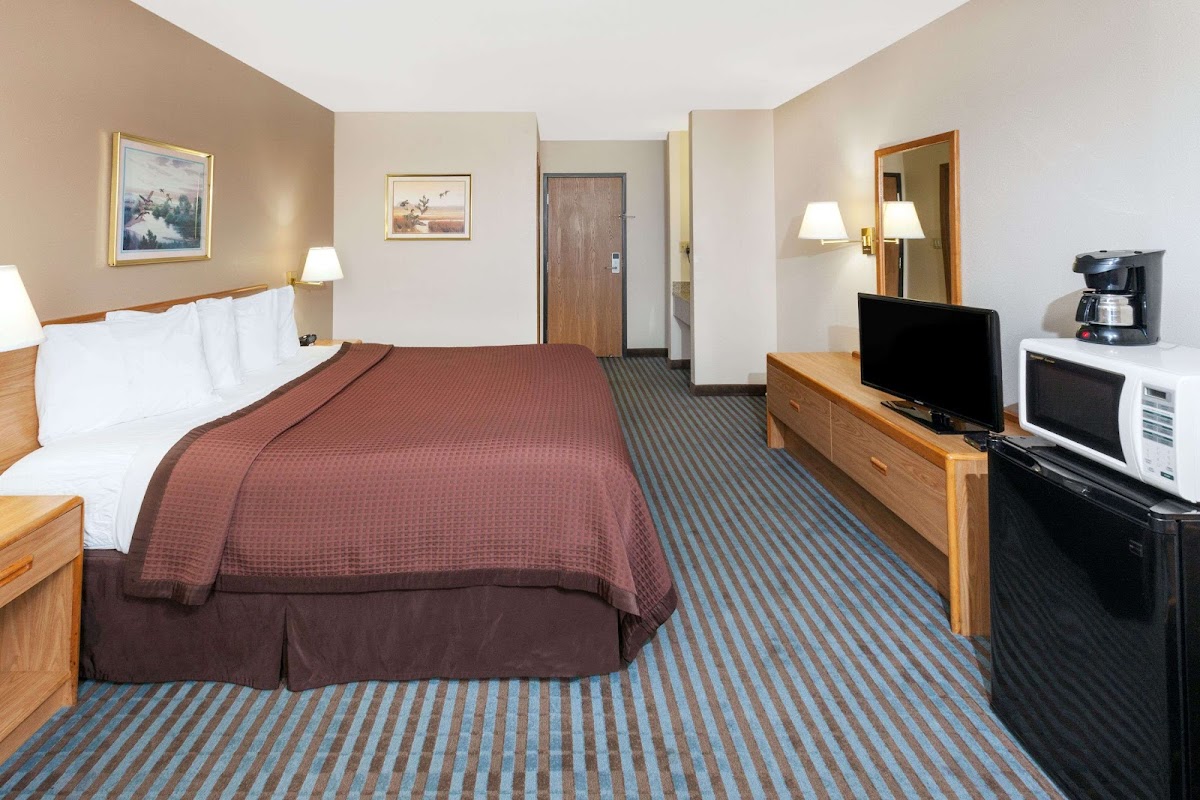 Days Inn by Wyndham Charleston photo 2