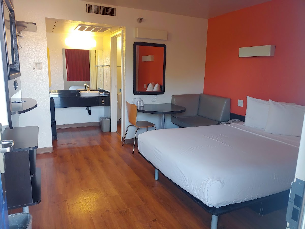 Motel 6 Petaluma, CA photo 2