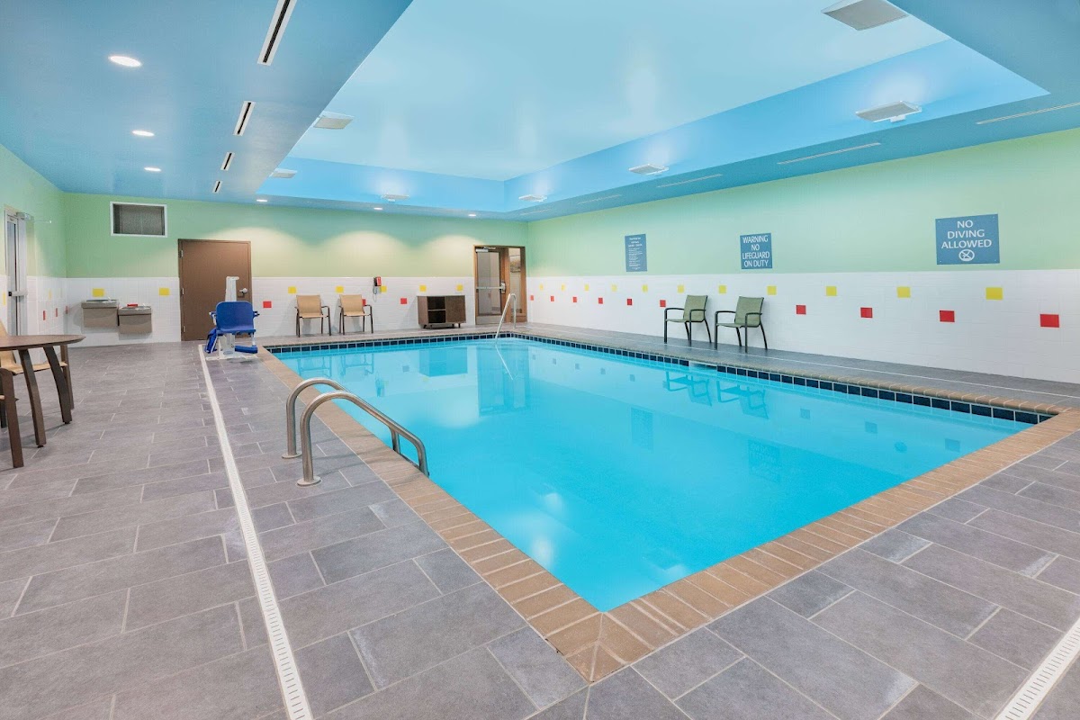 La Quinta Inn & Suites by Wyndham Jackson/Cape Girardeau photo 3