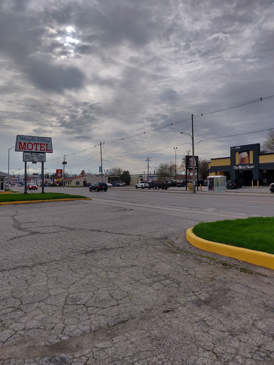 Maple Glen Motel photo 3