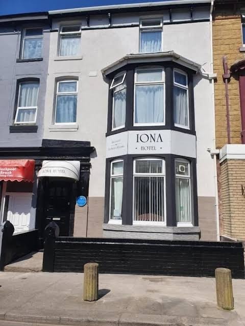 Iona Hotel