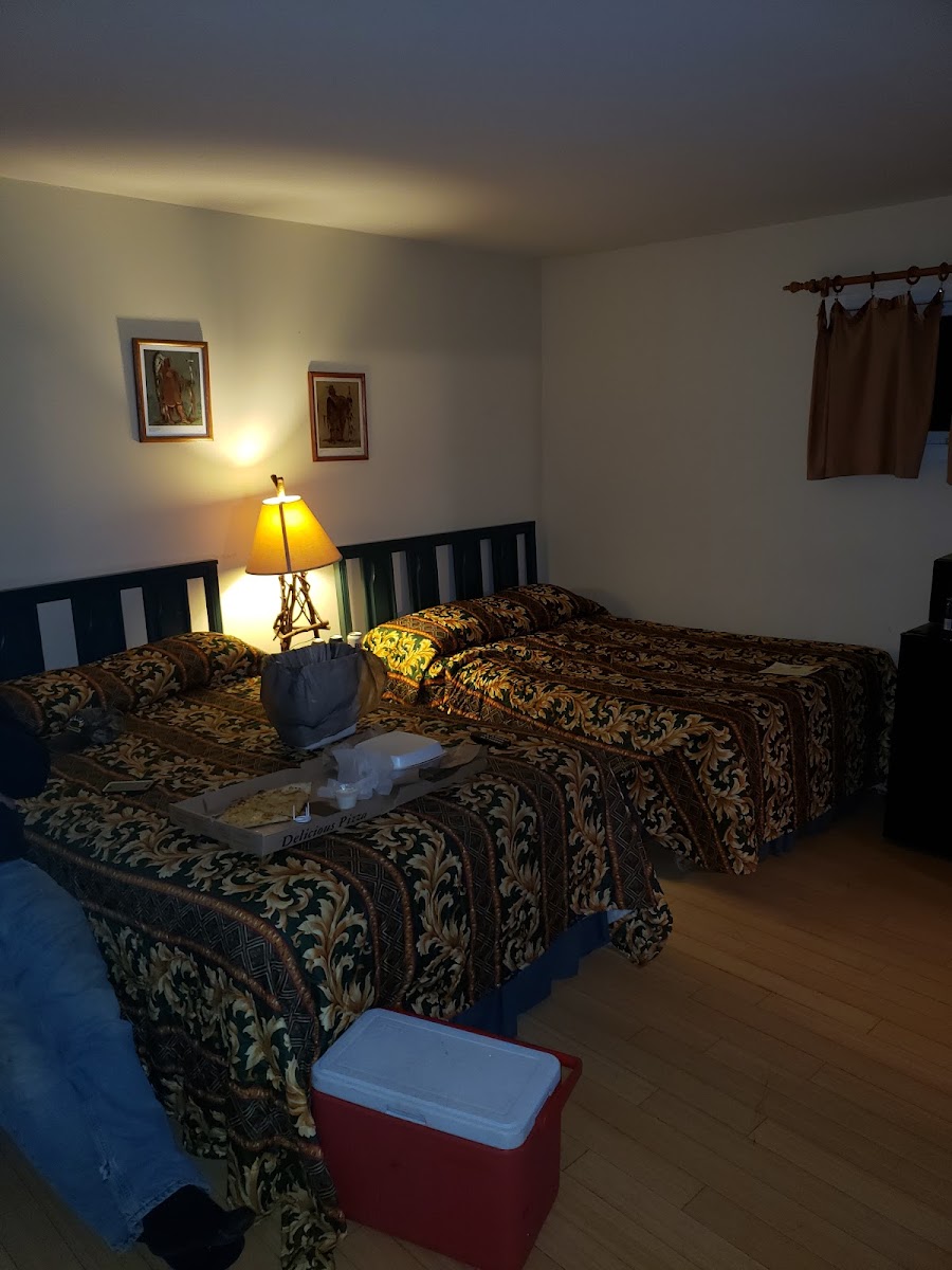 Spring Motor Inn photo 3