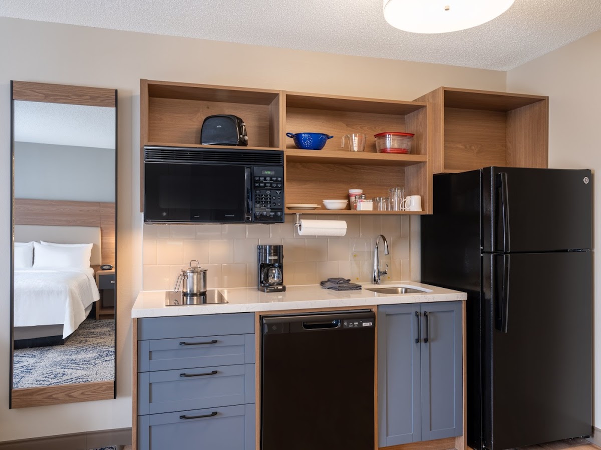 Candlewood Suites Rockford by IHG photo 3