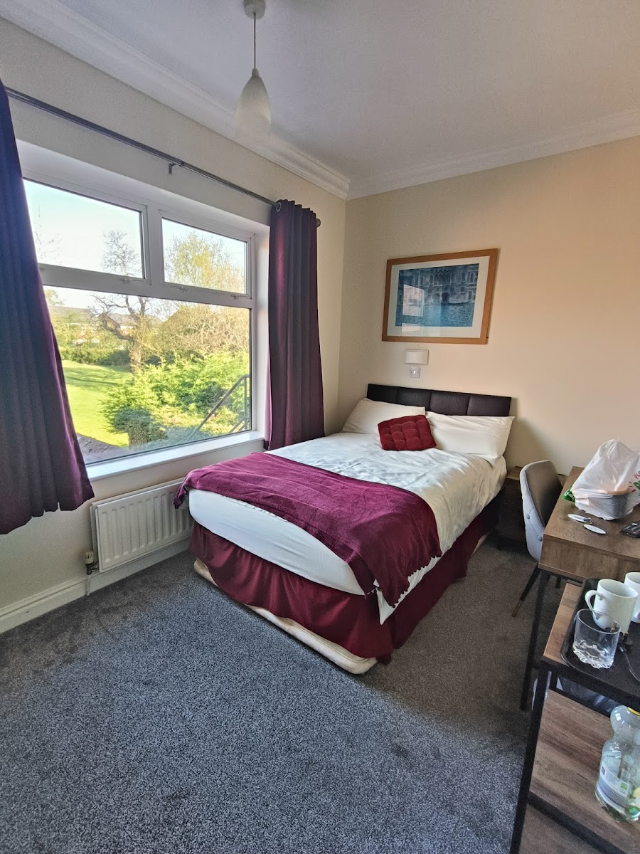 Holly Trees Hotel photo 2