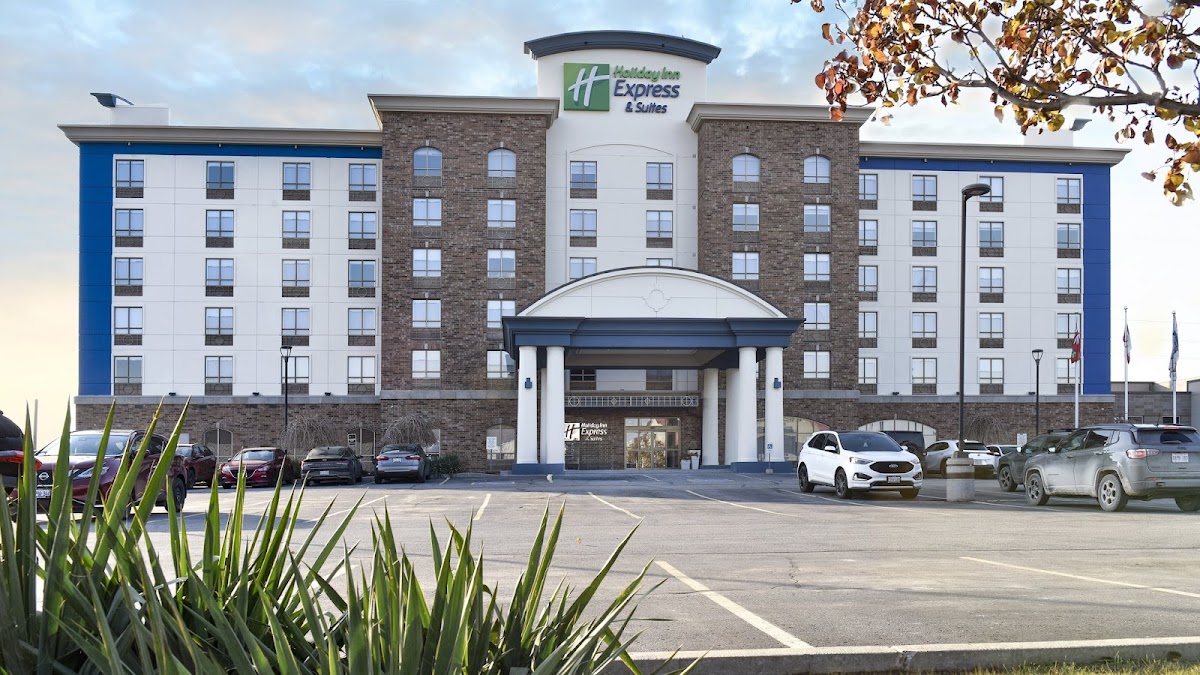 Holiday Inn Express & Suites Waterloo - St. Jacobs Area by IHG