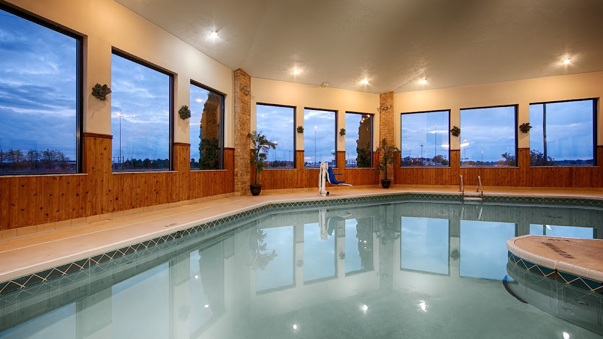 Best Western Plus Howe Inn photo 3