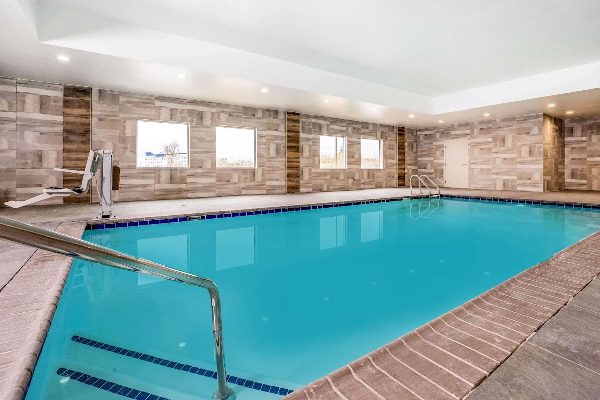 La Quinta Inn & Suites by Wyndham Katy photo 3