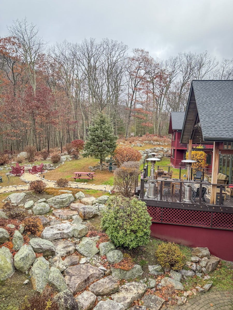 Minnewaska Lodge photo 2