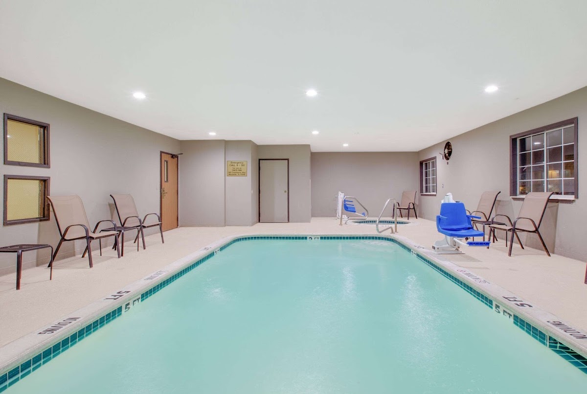 Days Inn by Wyndham Mesquite Rodeo TX photo 3