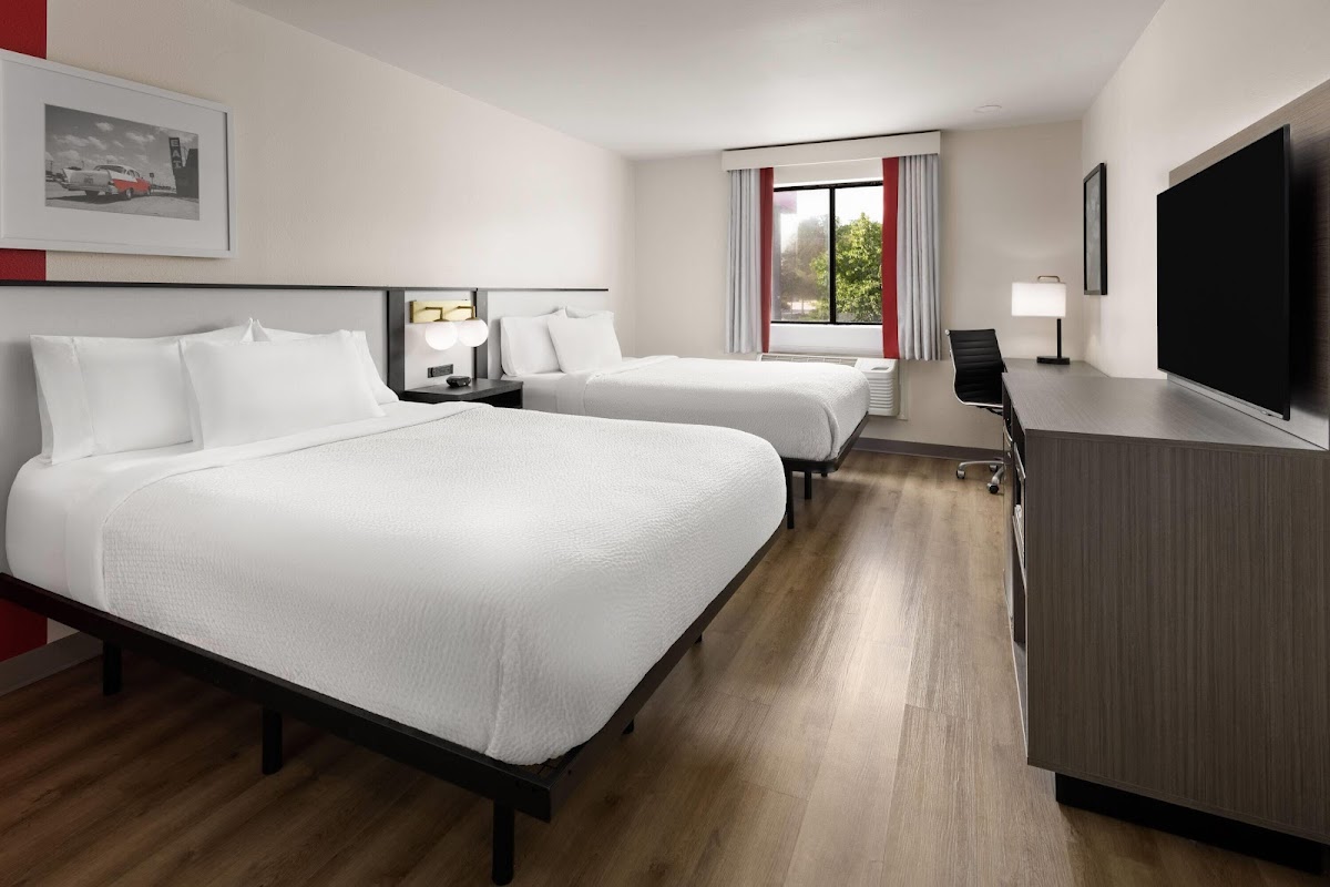 Ramada by Wyndham York Harrisburg Hershey photo 2