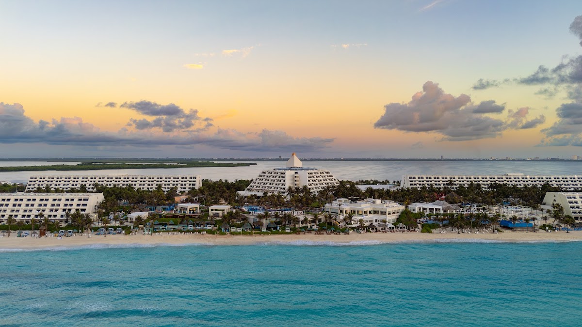 The Pyramid Cancun photo 2