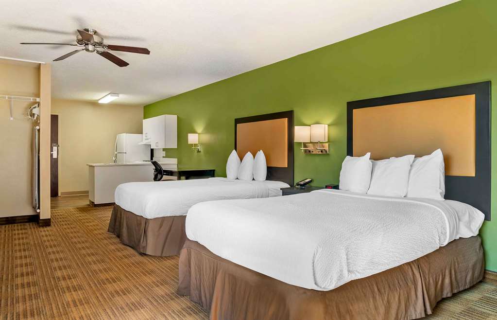 Extended Stay America Select Suites- Grand Rapids - Kentwood photo 2